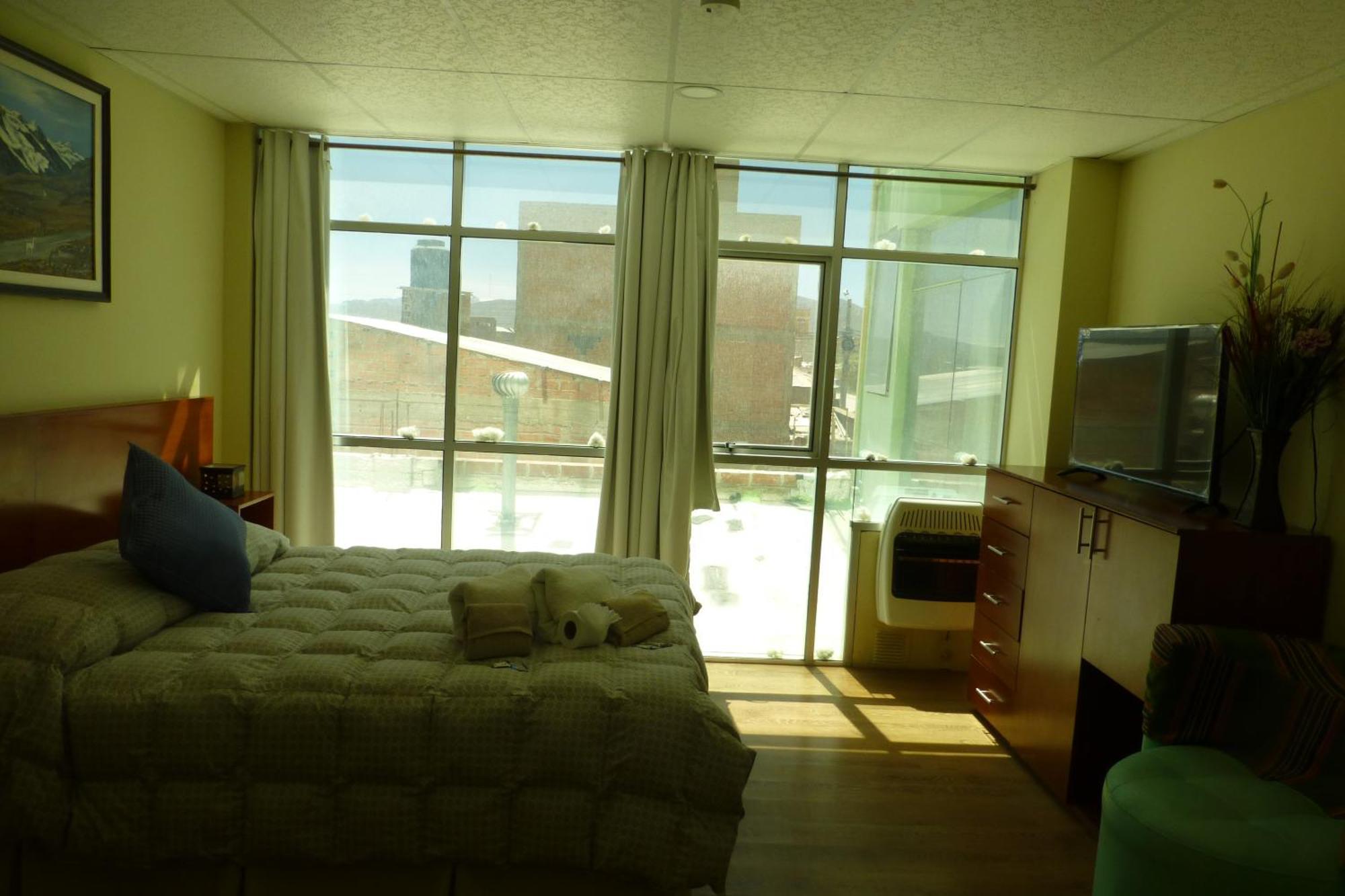 Almudena Suites אויוני מראה חיצוני תמונה