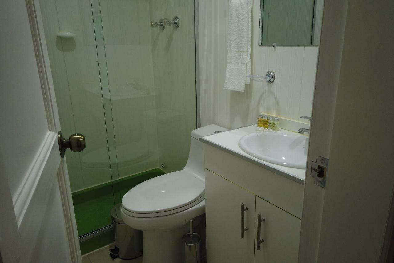 Almudena Suites אויוני מראה חיצוני תמונה